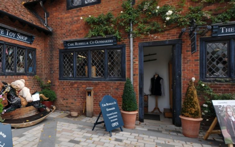Carl Russell & Co Gunmakers - Gun Shop in Hatfield